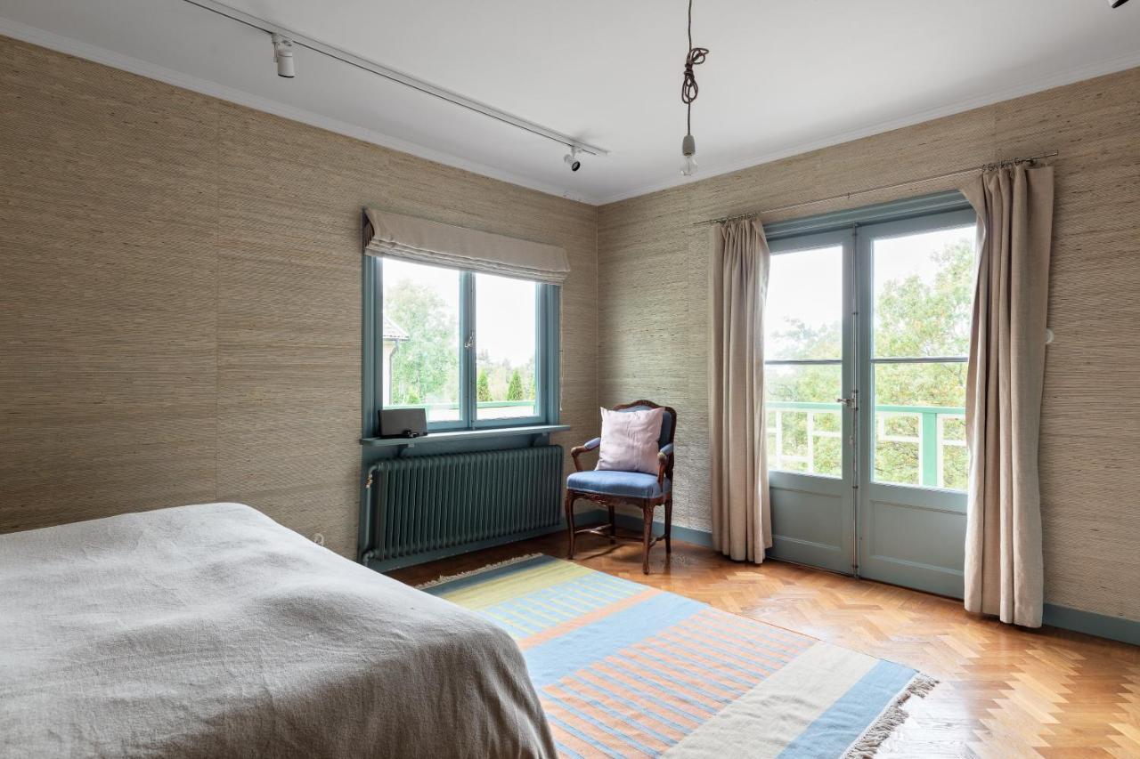 Fantastic 4 Bedroom Home In Bromma With Everything Stockholm Exterior foto